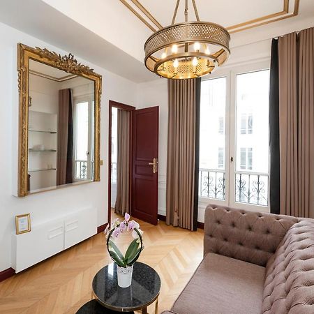 Champs Elysees - Lincoln Appartements Paris Exterior photo